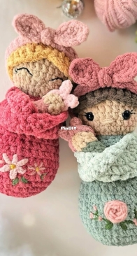 Stitch Sister Co - Mama Genevieve - Somerr Barrett - Lullaby Doll