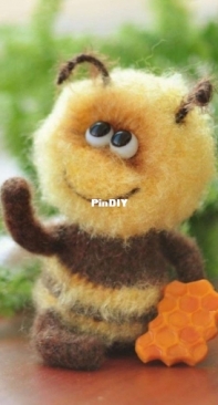 AuntieBeeToys - Yana Martovytska - Bumblebee Zhuzhik - Russian