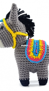 Círculo Yarns - Juliana Penhorate - Donkey - Free