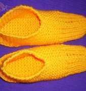Worlds Easiest Knit Slippers by Michele Wrobleski - Free