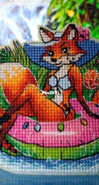 Tantana Stitch - The fox is on vacation by Tatyana Andriyanova SAGA