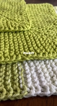 Short Row Mitered Square Dishcloth by Nick Davis - Free
