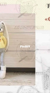 Cozy Puppet - Oksana Zibnitskaya - Rabbit Krol - Coelho Krol - Portuguese - Translated
