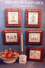 Homespun Elegance - Miniature Samplers II For Christmas and All Year
