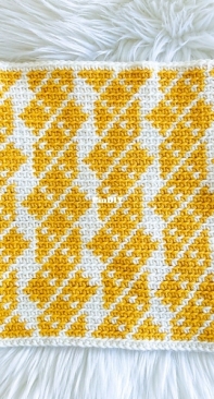 Ned and Mimi - Sarah Ruane - Diamond Ladder Cowl