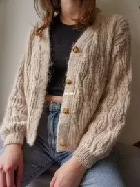 Minou Cardigan by Luisa Rehkopf - Russian Translated