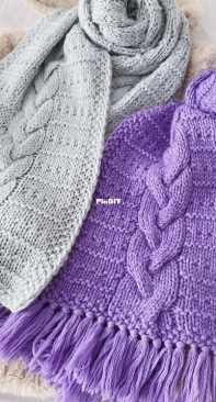Delfinium Scarf by Victoria Chaplina