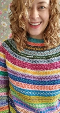 Around the world Sweater by Carmen Jorissen  - Free version