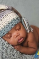 Newborn Tassel Hat by Shae Simms / ShaeKnits -Free