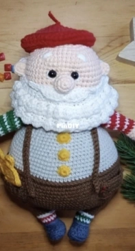 Happy Crochet Moments - Daría Polushina - Santa Keeper of Stars - Guardião das Estrelas - Portuguese - Translated