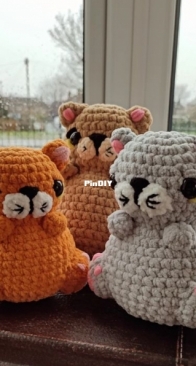 Pixie Knots Crochet - Sara Jones - Cat - Free