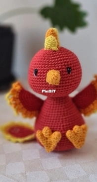 Virkat by By - Lizette - Nuri the Phoenixbird - Nuri Fenixfågel - English - Swedish - Free