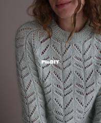 Amber Sweater - Trust the mojo - English