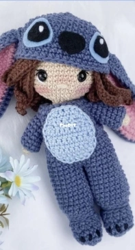 Crochet da Thai - Thaissa Carvalho - Menina Stich and Xepa Scrump - Translated
