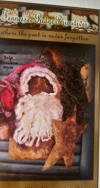 Tennessee Ridge Primitives - Primitive Grungy Dirty Christmas Santa Door Doll Star and Crow