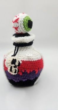 The Woollen Apothecary - Cara Jocelyn - Dice Bag Necromancer's Potion Bottle