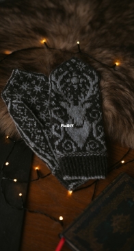 Summoner Mittens by Amanda Karlsson - Free