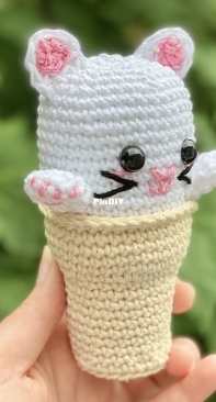 Crafty Kitty Crochet - Melissa Moore - Kitty Ice Cream Cone - Free