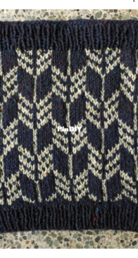 Arrow Cowl by Joleen Kraft - Kraftling