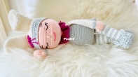 Sonia sleeping doll musicbox