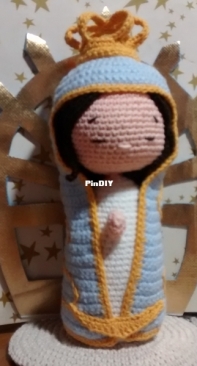 Luján Virgin amigurumi