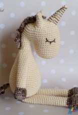 sleeping sweet unicorn