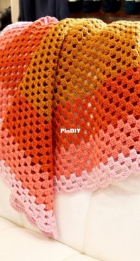 Place Marker - Cleo Malone - Granny Square Blanket N.1 - Free