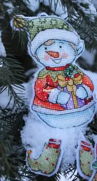 Snowman Elf by Elena Shestakova