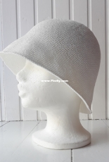 Juni 68 - Katja Keyler - Capri Cloche - English - German - Free