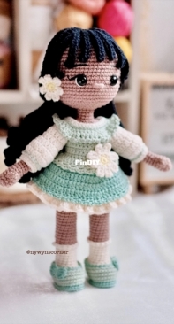 Nywyns Corner - Linh Thảo Nguyễn - Camille Doll