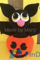 Made by Mary - Mary Smith - Baxter The Bat