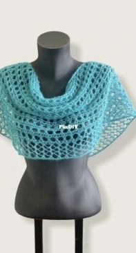 Simple lace shawl by Tana Beograd-Free