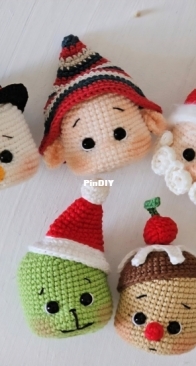 Sihirli Halka - Burcu Bülbül - Christmas Decorations: Grinch, Snowman, Cookie, Ellf and Santa
