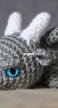 dsgnGrl - Jennifer Nolan - Grumpy Dragon