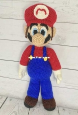 Hollys Hobbies - Holly McNevan - Mario - Free