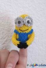 Minion Finger Puppet by Isabelle Andréo - French - Free