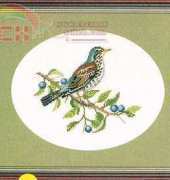 Eva Rosenstand 12-982 Bird and berries