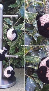 Crochet at Teris - Teri Hamilton - Pug Keychain - Free