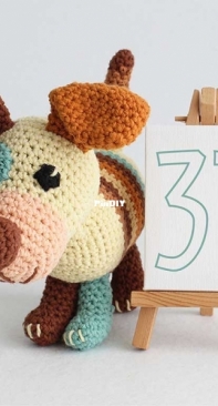 My Crochet Chums - Pia Simpson - Lockdown Ami Challenge - Number 37 - Puppy - Free