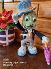 BtcsCrochet - Breierné Terjéki Csilla - BTCS-087- Jiminy Cricket - Pepe Grillo - Spanish - Translated