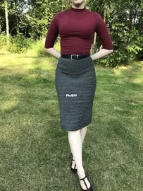 The Crochet Archive - Autumn - Basic Crochet Straight Skirt