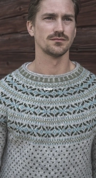 Skald Pullover by Wenche Roald - German,  English, Danish, Dutch, Finnish, Norwegian, Swedish - Free
