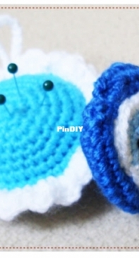 Butter Bear Made - Butterbearmade - Ahmaymet - May Ahmaymet - Flower Pincushion  Pin Cushion