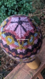Failte Beanie by Lynette Meek-Free