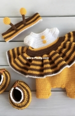 Knittoypatterns - Natalya Solovjeva - Natalia Solovieva - Bee Outfit