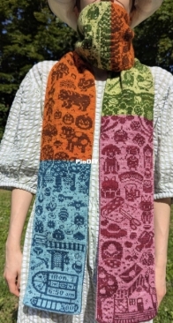 Four seasons Scarf by Katharina Kuntz