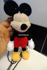 mi mickey de zombimigurumi