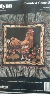 Janlynn 112-13 Hen Pillow top XSD