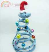 Larisa Glinchak - Christmas tree snake