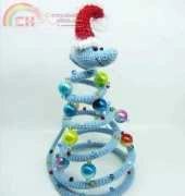 Larisa Glinchak - Christmas tree snake